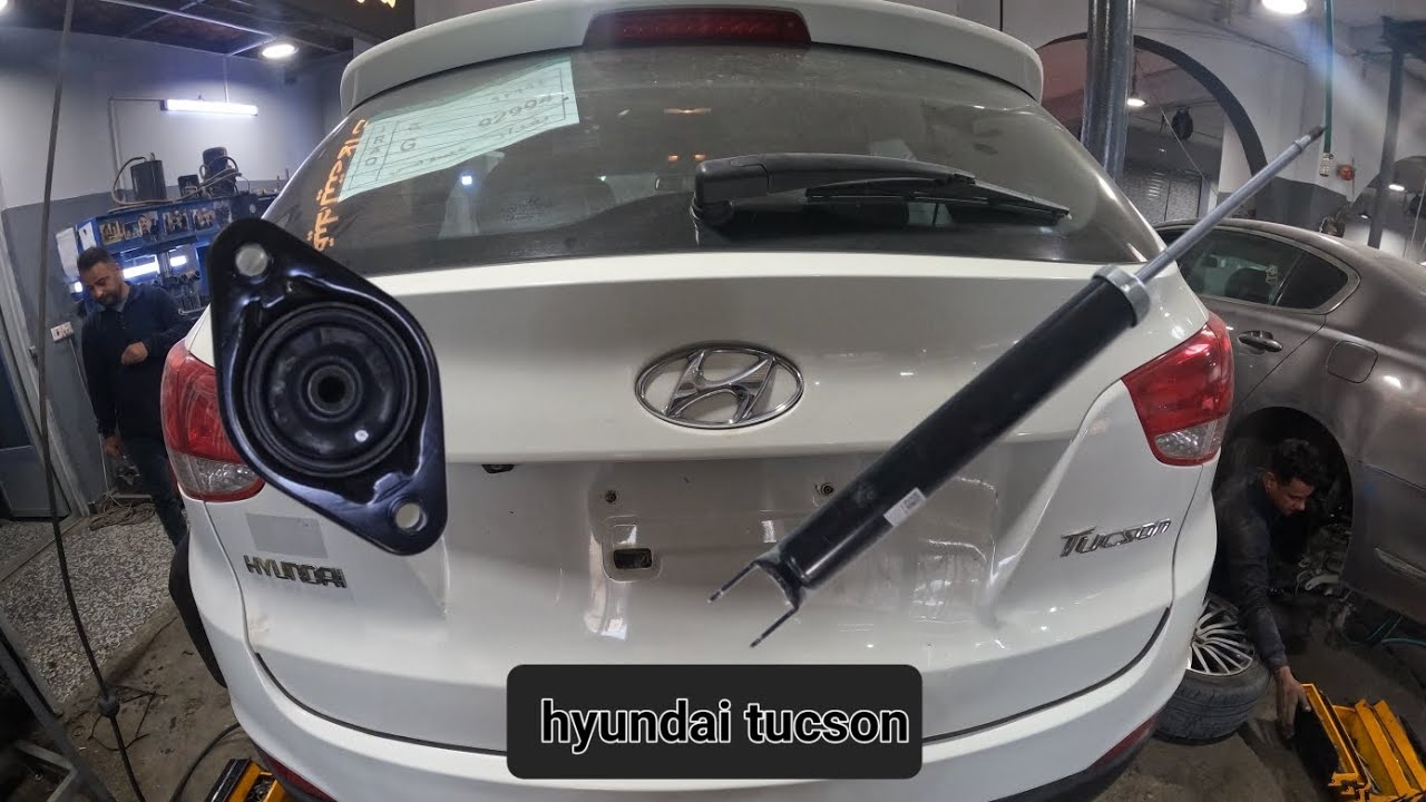 Reemplazo de amortiguador trasero y soporte de puntal hyundai tucson
