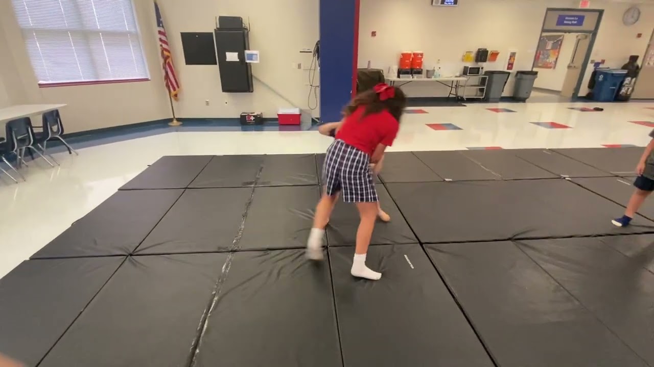 SFC Youth BJJ - 7 years old take down mini shark tank style