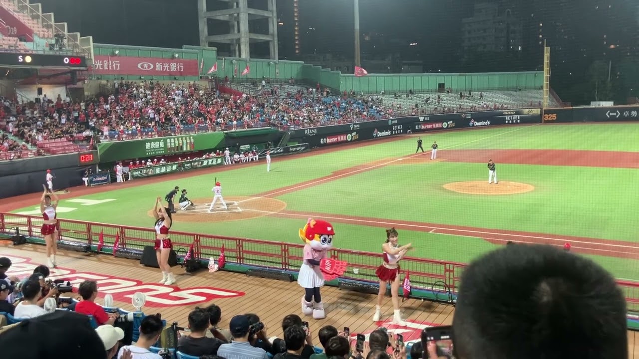 味全龍嗆司曲　龍焰爆擊（2025.9.19天母棒球場）