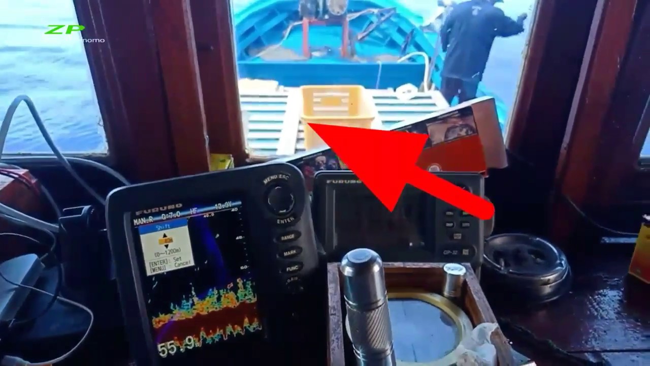 Echo sounder furuno Alat buat melihat ikan di dalam air
