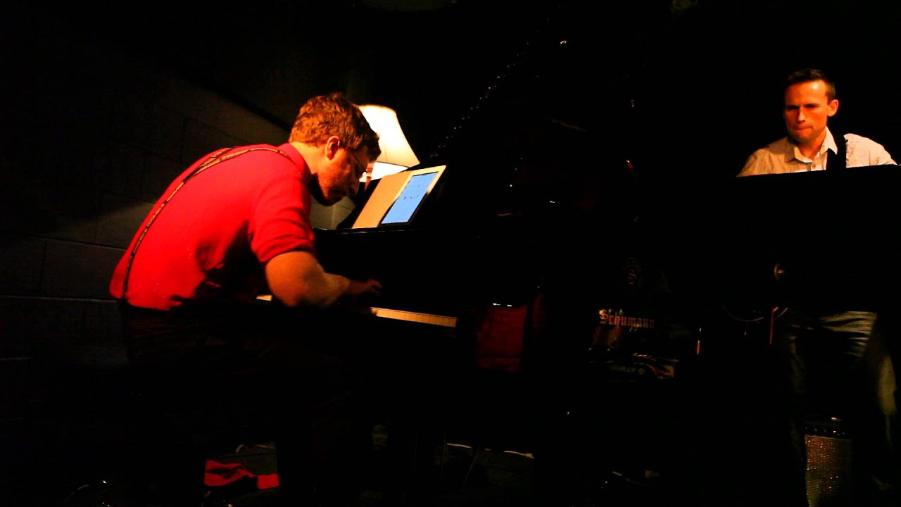 Tnee piano JMI Live