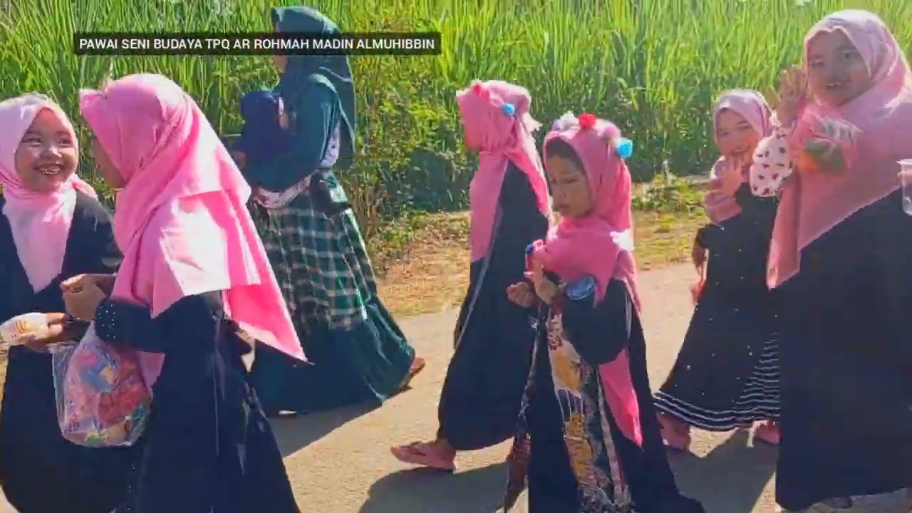 PAWAI TA'ARUF TPQ AR ROHMAH DAN MADIN AL MUHIBBIN