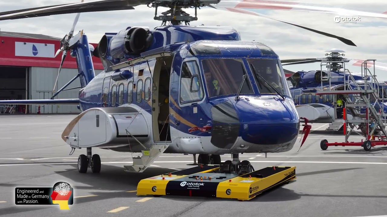 Mototok Helicopter tug