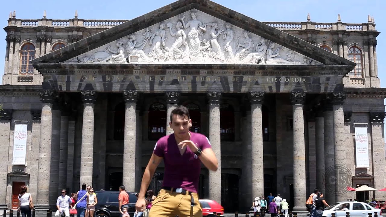 Pharrel Williams - Happy - We are from Guadalajara