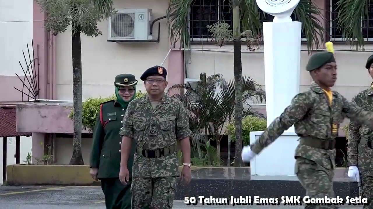 Perbarisan Hormat 50 Tahun Jubli Emas SMK Gombak Setia