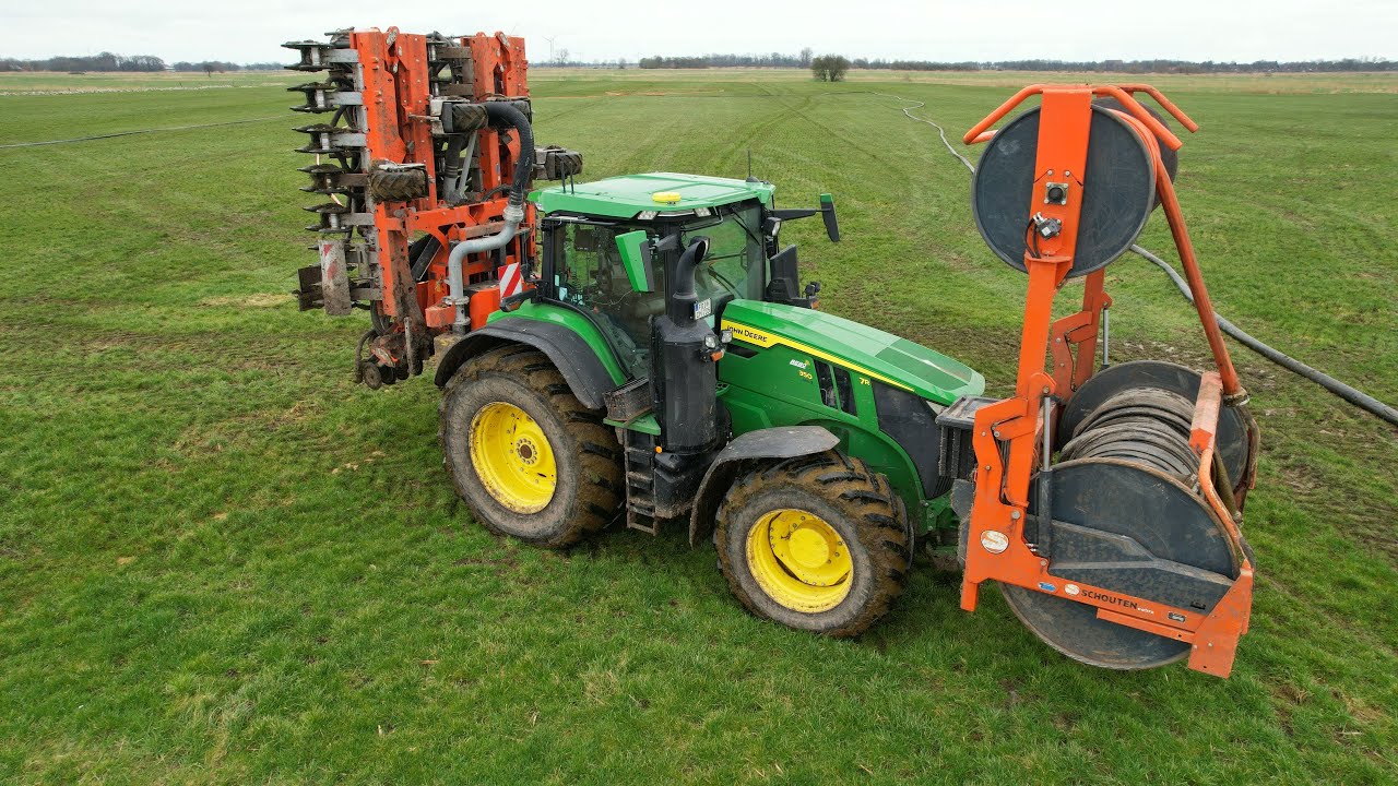 Gülle Verschlauchen 2023 mit Lohnunternehmen Carsten Meyer | JohnDeere 7R 350 Gen2, 6215R | Schouten