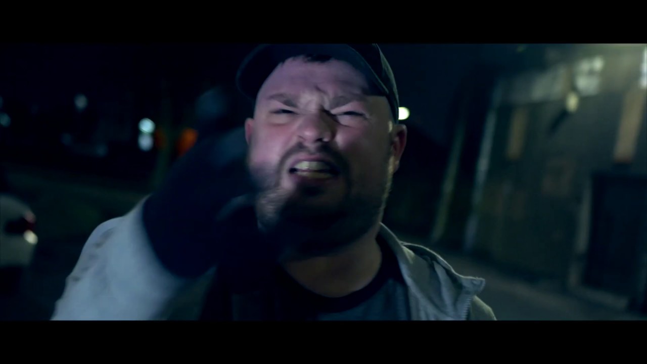 MC Eazy Vs Tasker - Sopranos & BoUnC:N