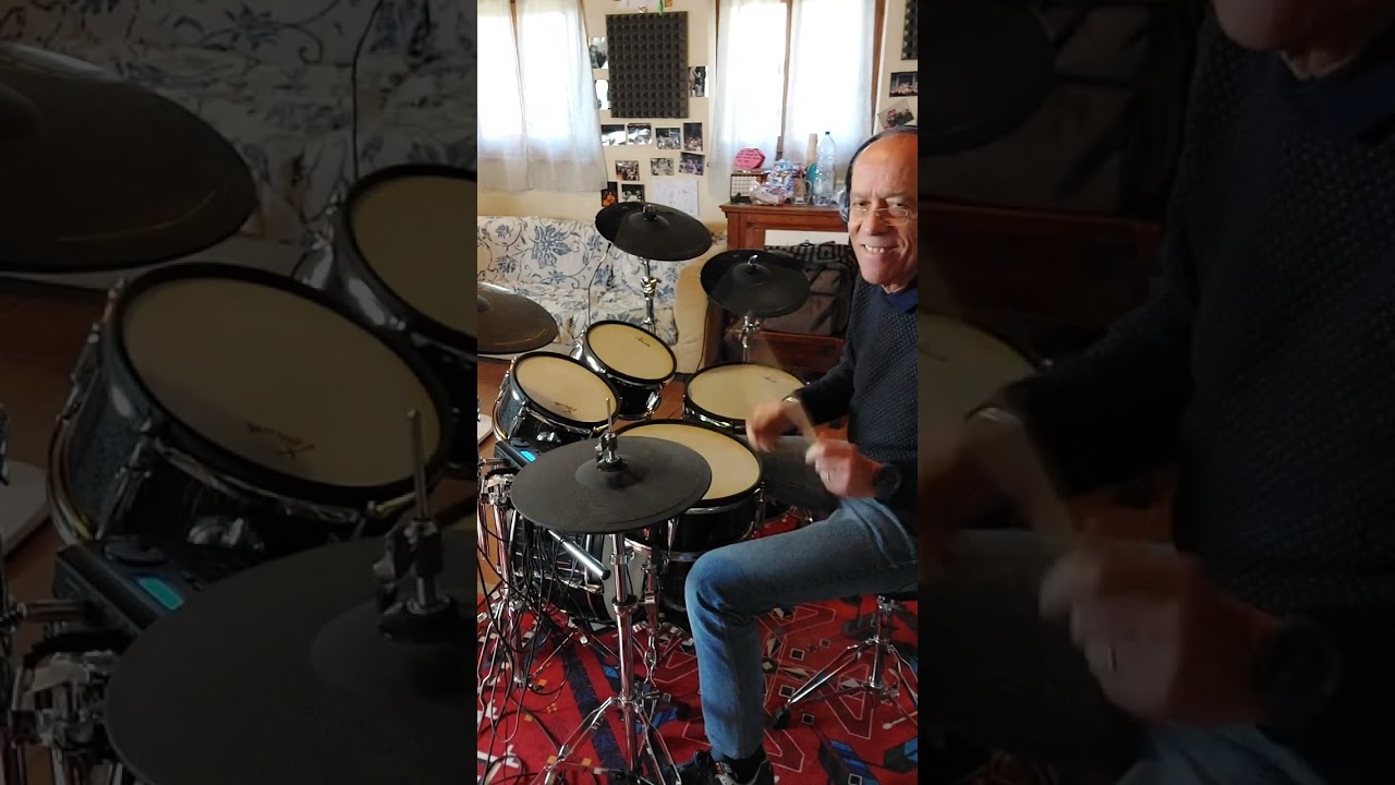 THE KOLORS UN RAGAZZO UNA RAGAZZA Drumcover Mauro il batterista del Trasimeno