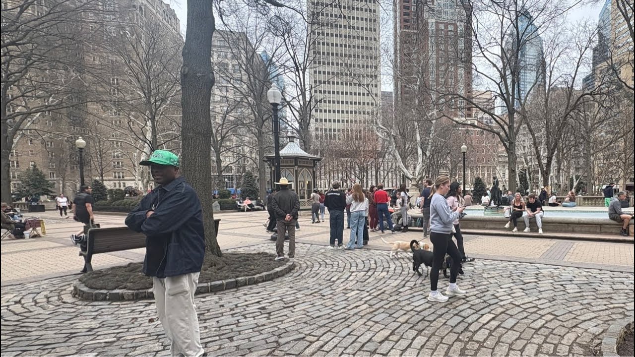 sunday afternoon walk in Philly