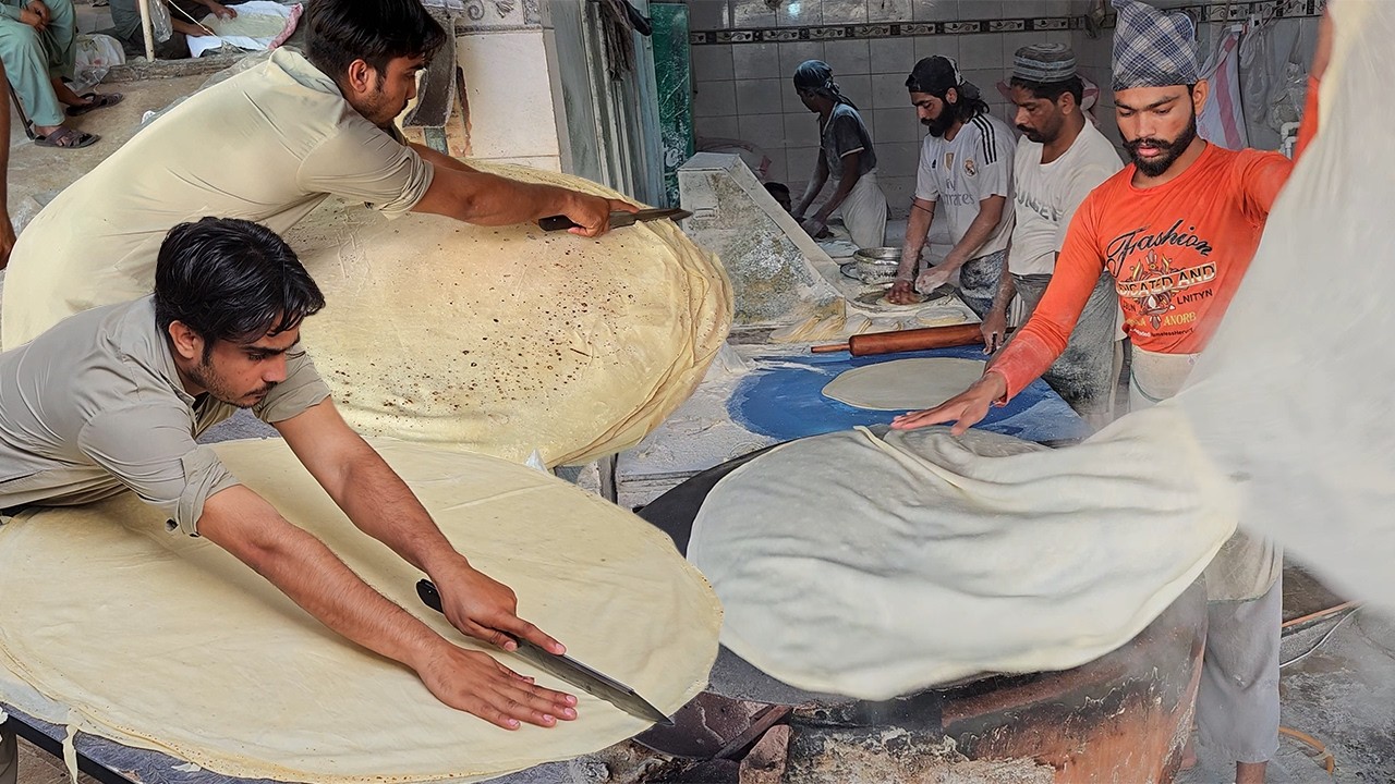 Famous Matka Roti Making | Manda Roti Dough Machine Modern Food Processing Technology
