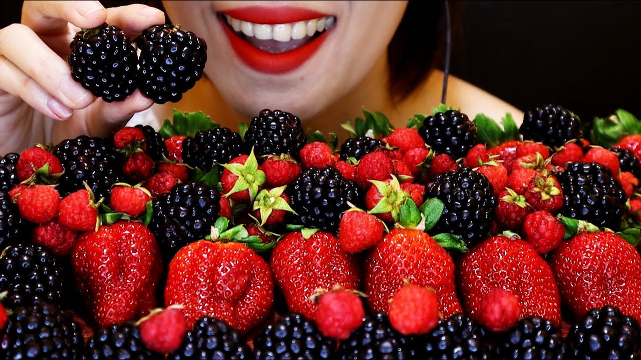 ASMR Giant Berry Fruit Platter(Strawberry,Blackberry,Raspberry),Dâu Tây,Quả Mâm Xôi | JanSan ASMR