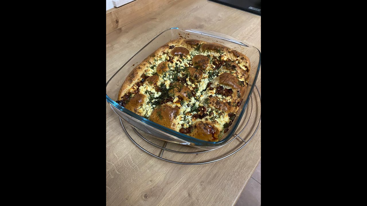 Hefebrot mit F&uuml;llung (Dinkelmehl)