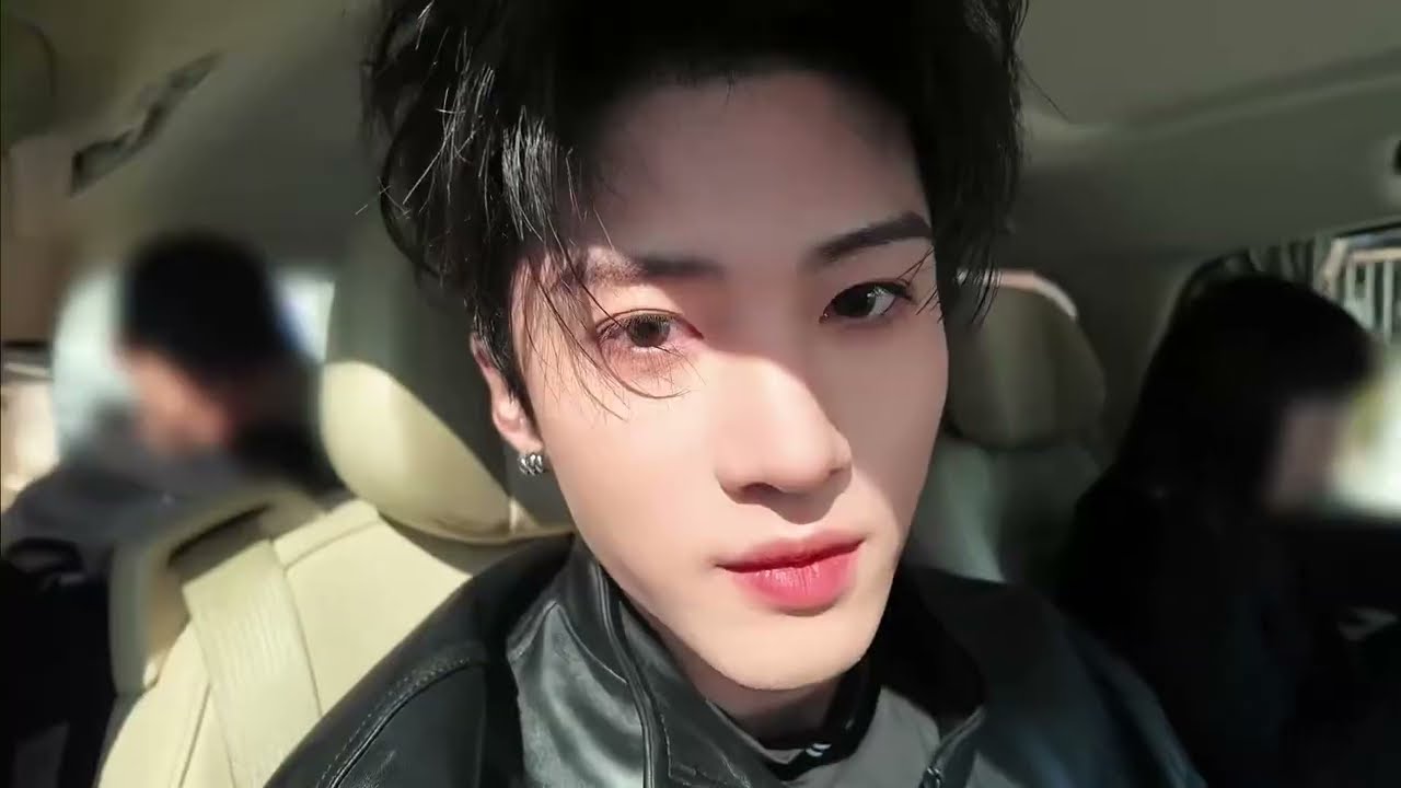 20.03 Xiaohongshu update: yanan’s vlog for F1 Grand Prix Shanghai and Gentle Monster