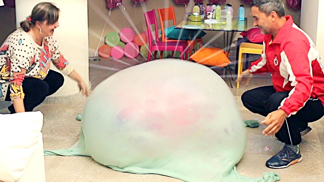 DESAFIO DA BOLHA GIGANTE DE SLIME - ENTREI DENTRO COMO VOU SAIR? (BIGGEST BUBBLE SLIME)