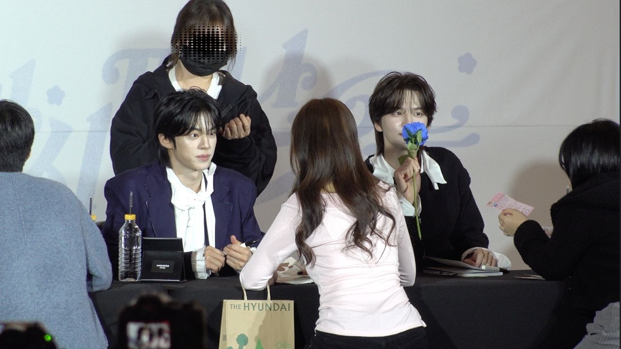260214 TWS 투어스 (도훈 신유) 팬사인 중 공개팬사인회 FANCAM
