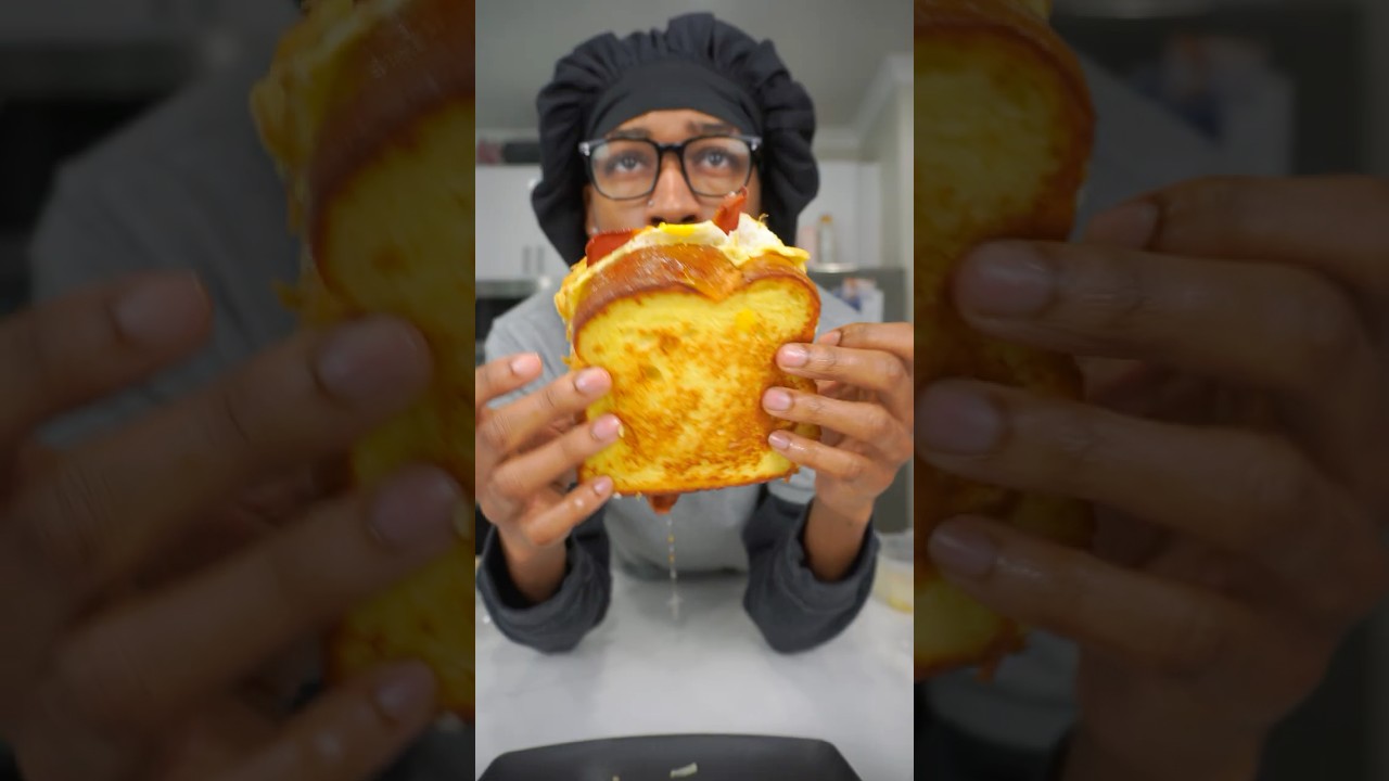 The PERFECT French Toast Sandwich 🥪😩💦