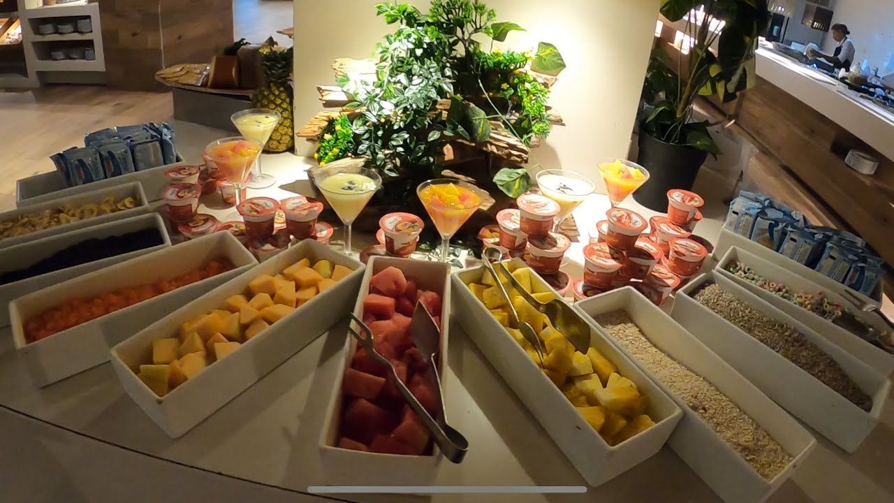 Grand Sirenis and Aquagames Punta Cana - MEGA breakfast at Buffet Macao 😋 August 2024