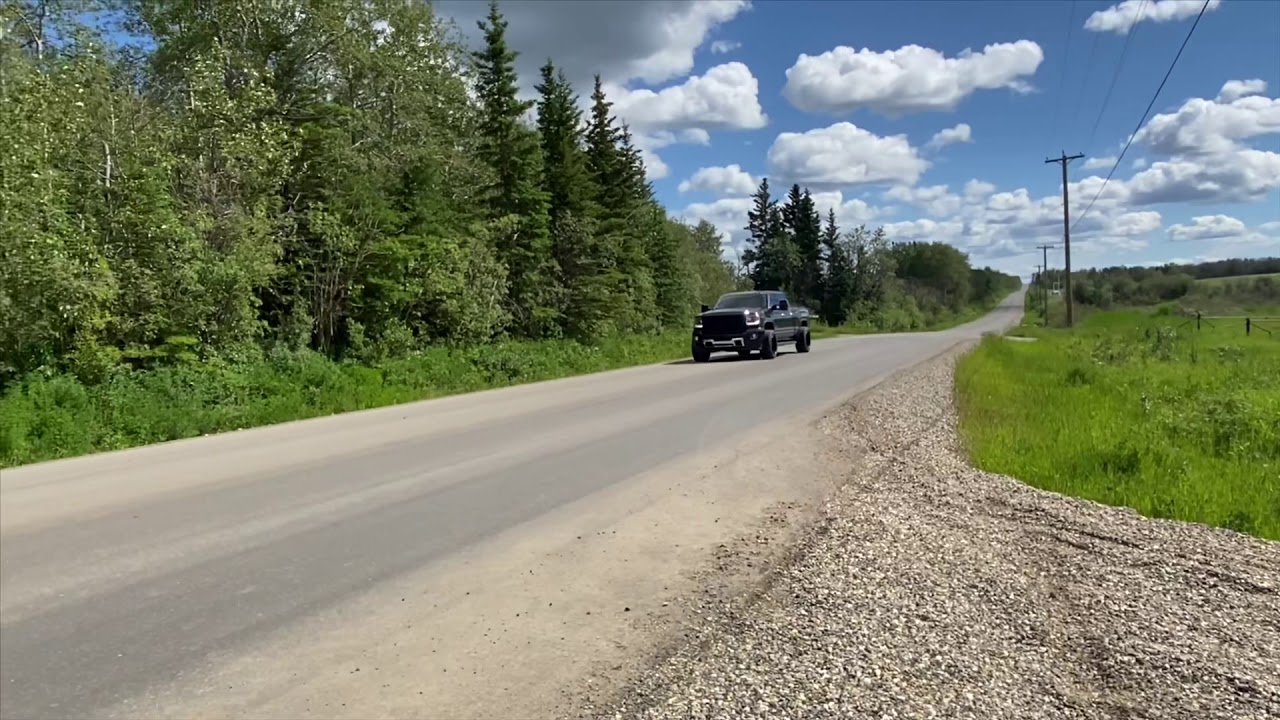 Tuned LML Duramax pulls and start ups