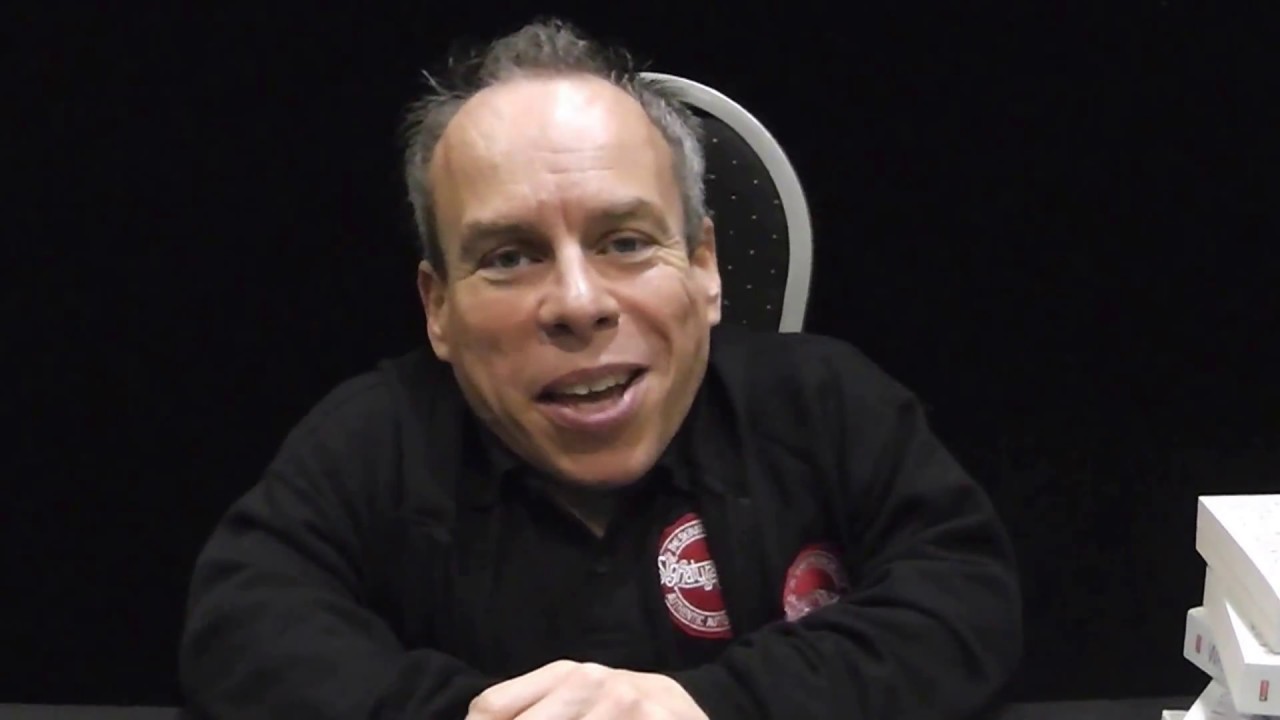 Warwick Davis 