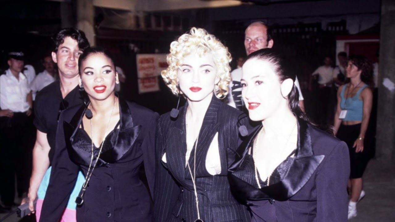 Madonna Blond Ambition Tour. Radio 1 intro 21/07/90