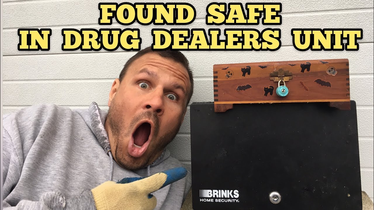 FOUND DRUG DEALERS SAFE I Bought Abandoned Storage Unit Locker / Opening Mystery Boxes Storage Wars