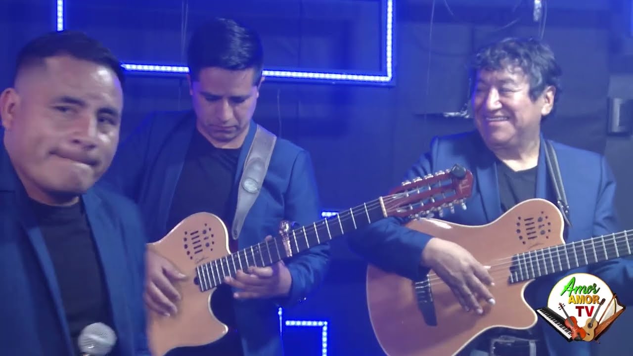 RAÚL ARQUÍNIGO  │ Eres bonita pero traicionera │Voz y música en vivo