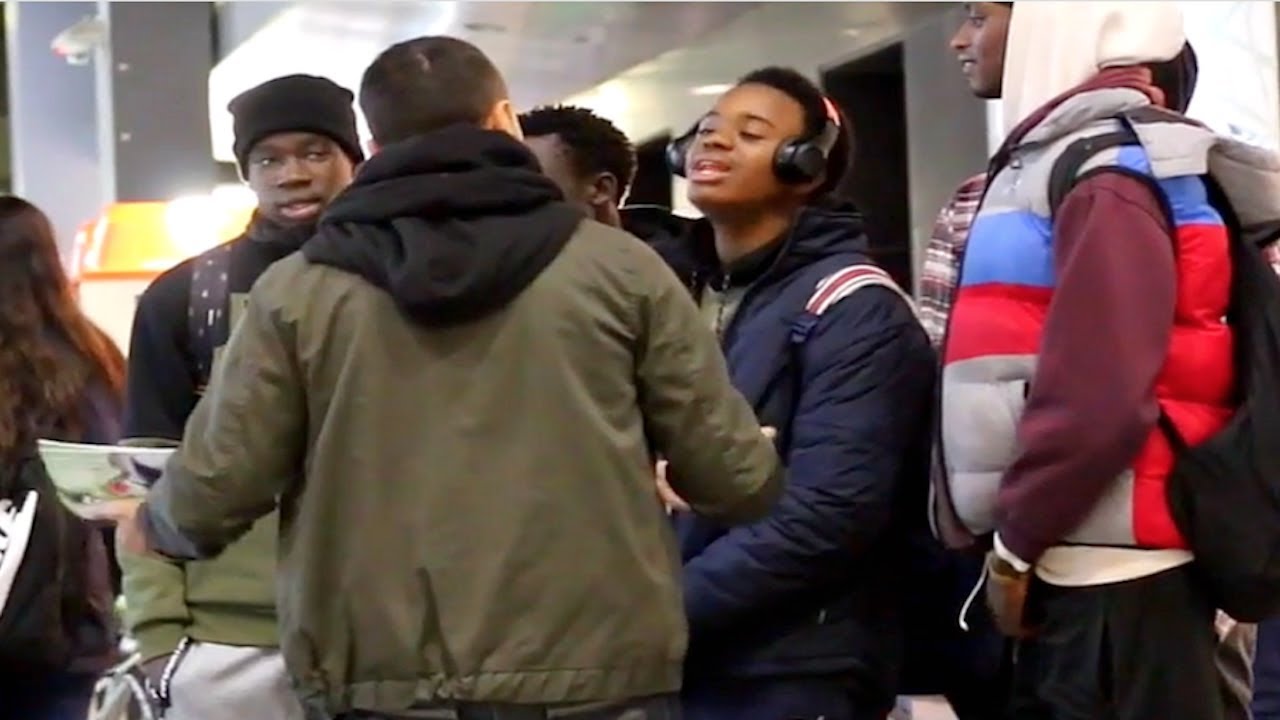GROUP OF YOUTHS CHALLENGE VEGAN IN STREET DEBATE