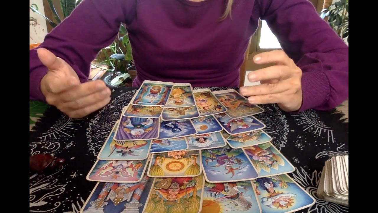 E' passato del tempo...mi pensa ancora? 💜 #tarocchi #interattivo