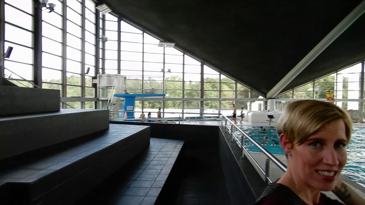 Genk-sportcentrum,zwembad kenjy zwemt er voor het eerst!#60