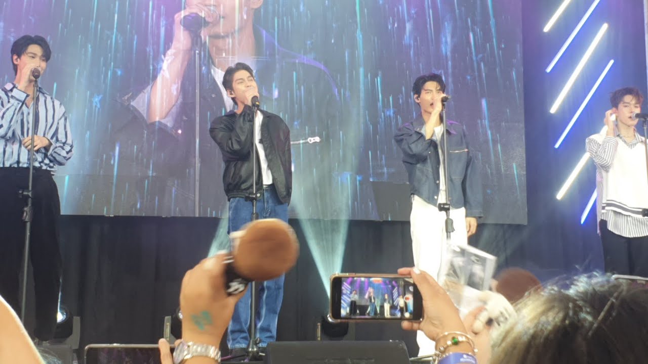 Thai stars Bright, Win, Nani, Dew played games with their Filipinos fans | MANILA TOUR