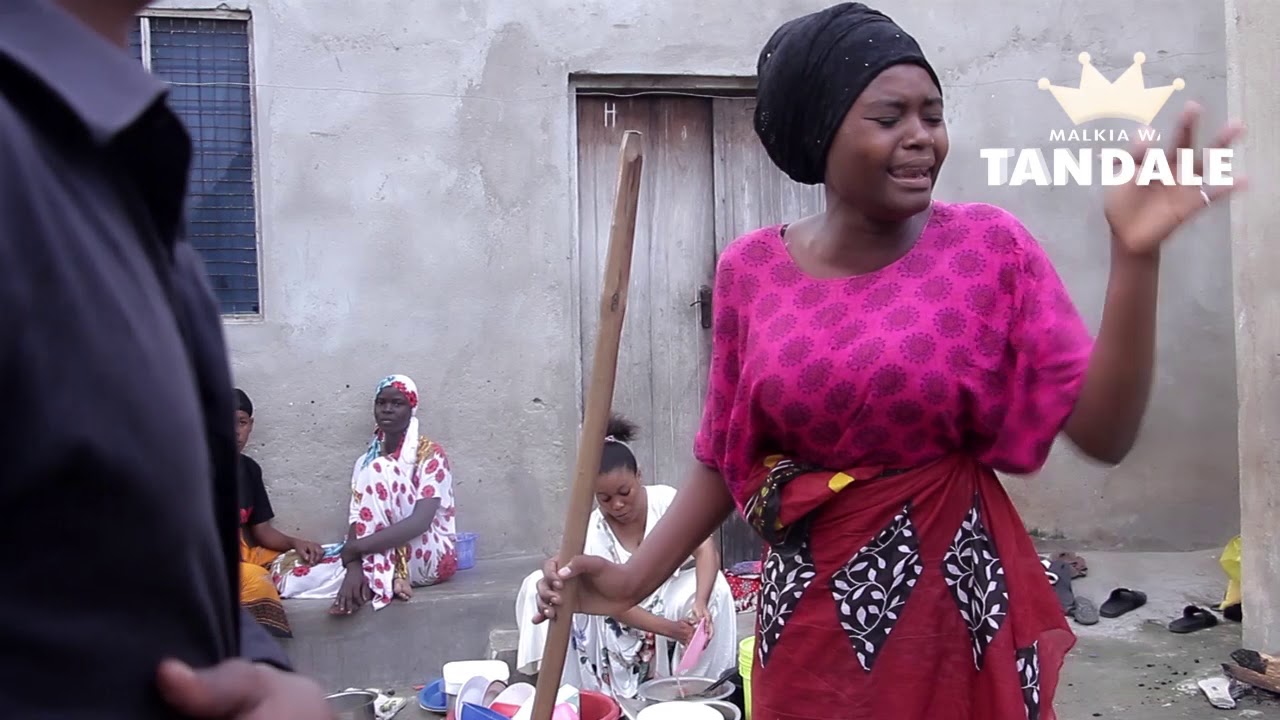 Huyu ndio mama mwenyenyumba wa Tandale #tatukipepe (Malkia wa tandale)