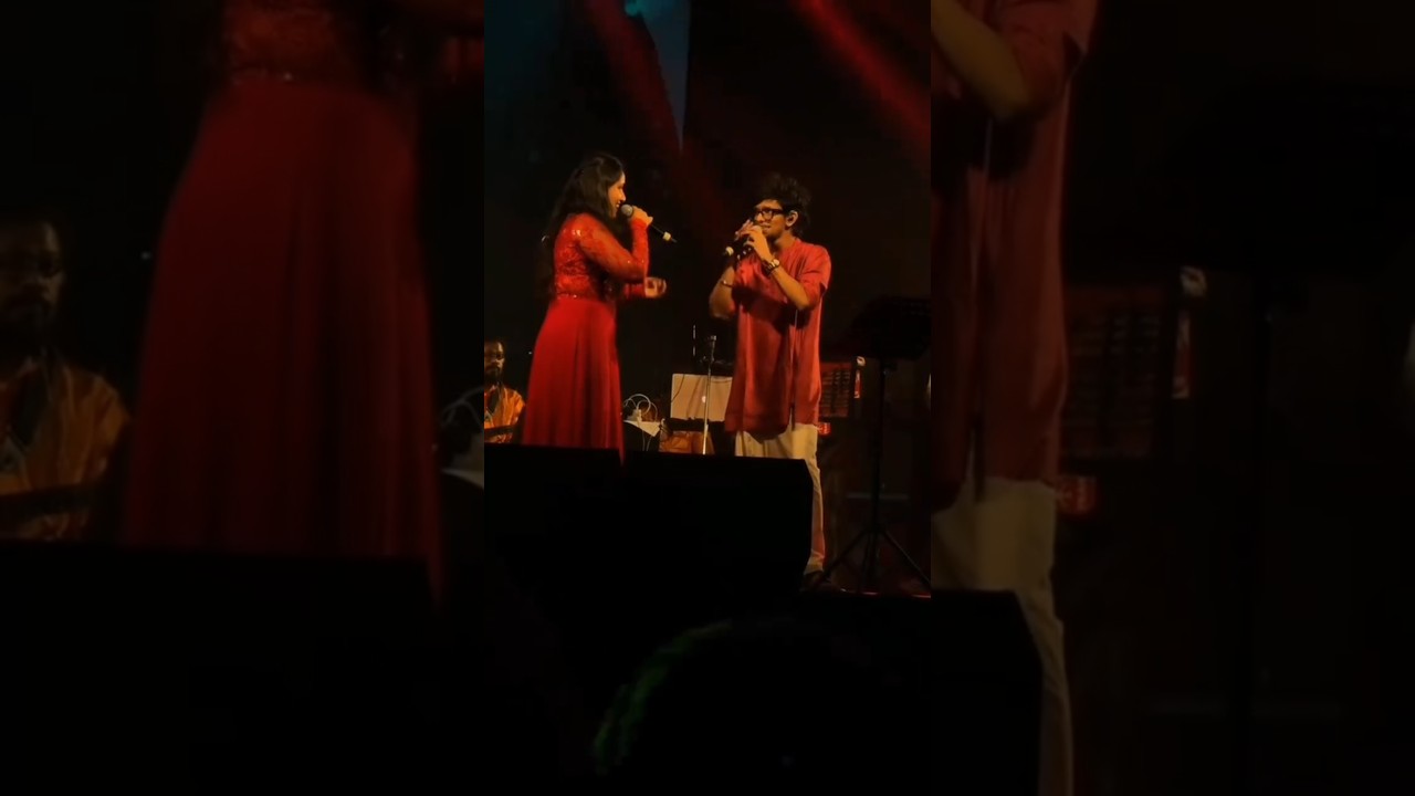 പാടാം വനമാലി..&hearts;️&hearts;️ #starsinger #sreerag #anusree #liveperformance #bahrain #malayalamsong #ytshorts