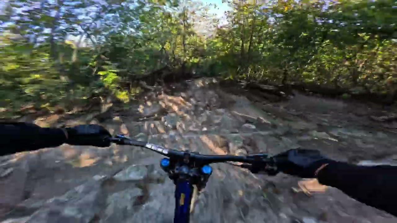 Raw J&aacute;nos-hegy [No comment] 2025