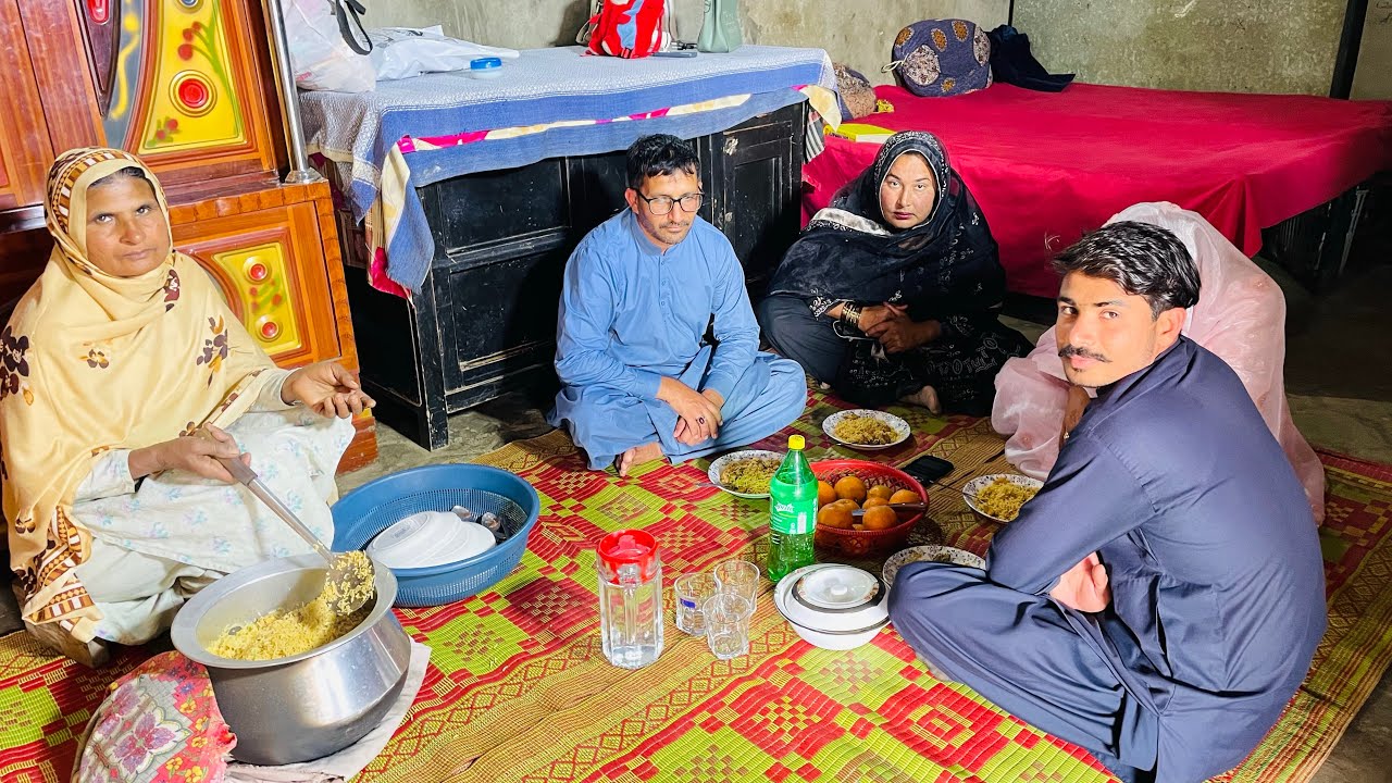 Grand Dawat Sa Phly He API Samavia  Api Humaira Or Bhai Ali Ke Dawat Krna Par Gae