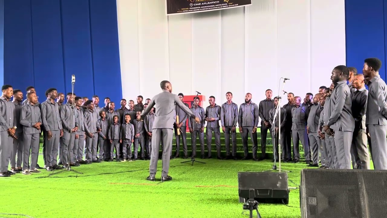 Coro Vocal A Voz Da Paz-Encerramento do 1º Festival da melodia Vocal part1