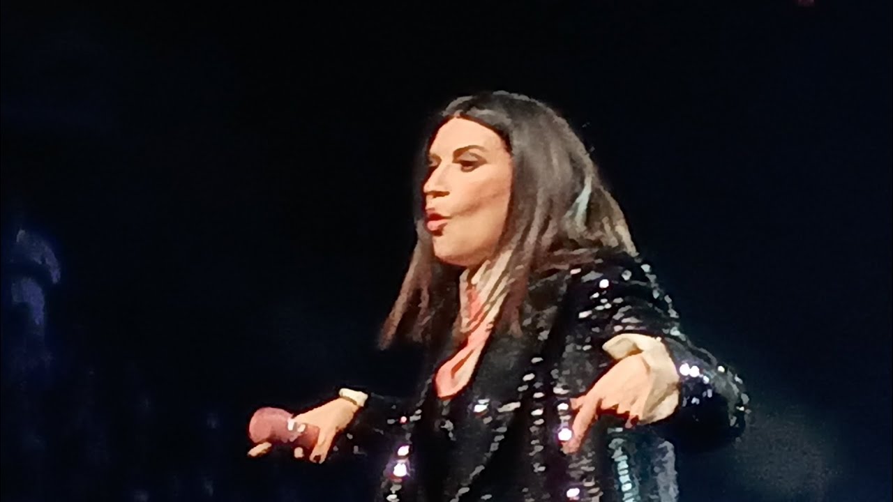 Laura Pausini LIVE in Miami full concert 3-30-24 (2)