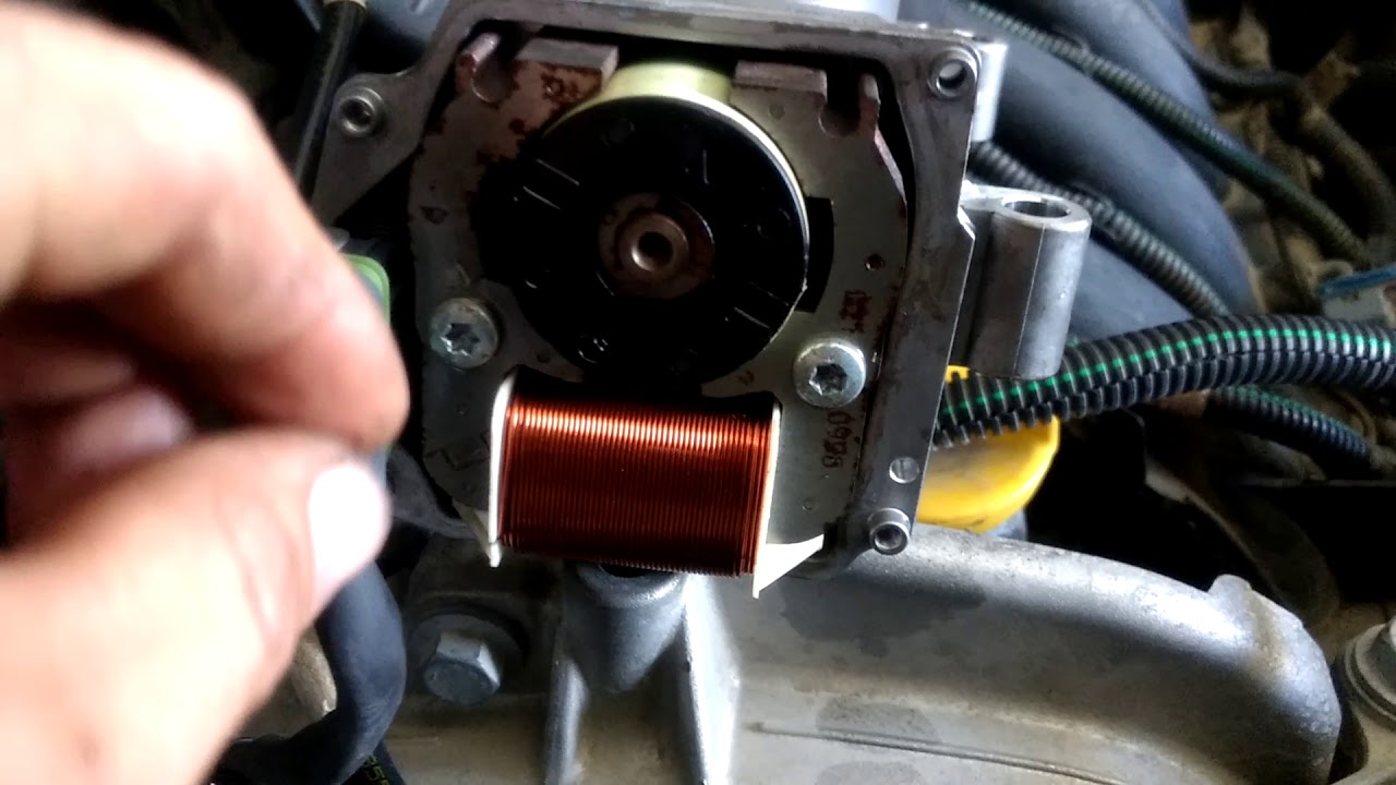 DF1047  RENAULT DUSTER FALLA CUERPO ACELERACIÓN