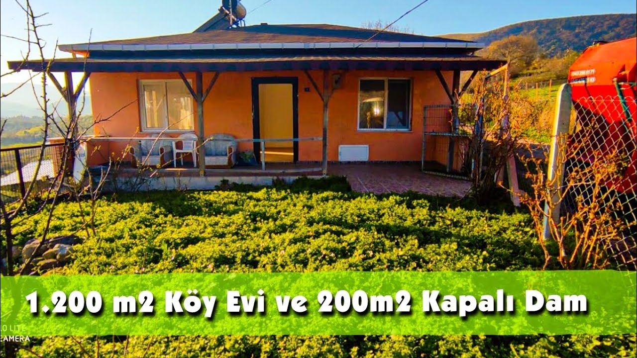 SATILDI..Müstakil Köy Evi 1.210 m2 / 250 m2 Kapalı Dam ve Meraya Cephe