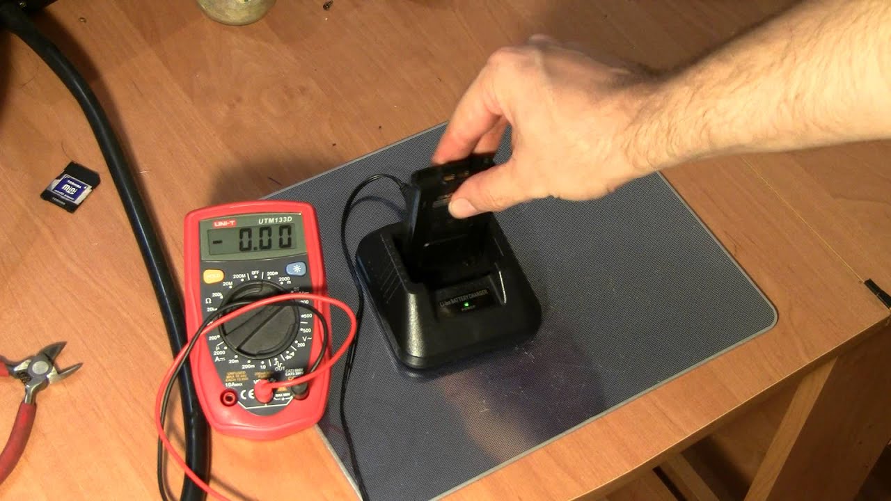 ОСТОРОЖНО Baofeng UV-5R может испортить батарею.
