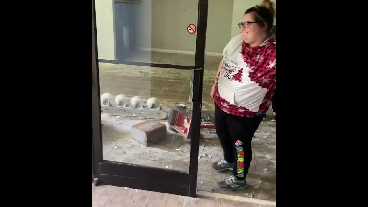 Заброшенный отель в Кентукки!