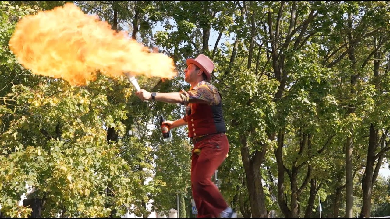 Teatrų festivalis PERŽENK SLENKSTĮ  2025 „Stebuklingasis Aladino žibintas“