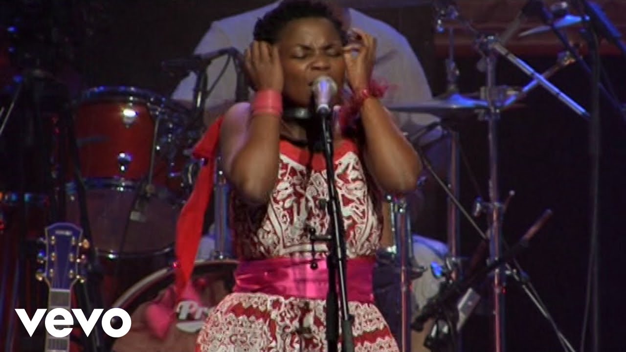 Freshlyground - Things Have Changed (Live in Johannesburg at the Sandton Convention Centre, 2008)