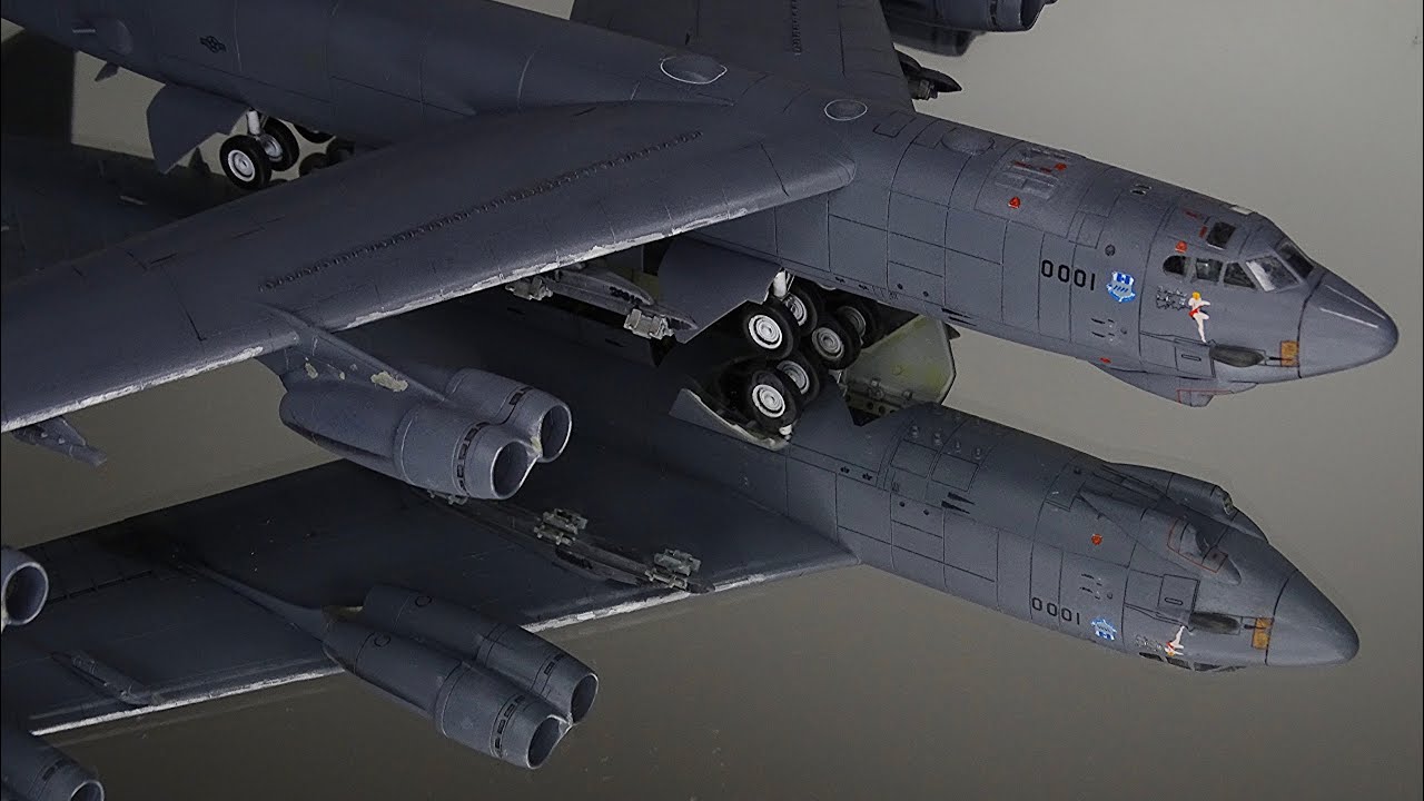 ASSEMBLY|1/144|Boeing B-52H Stratofortress||Academy kits|Barksdale AFB