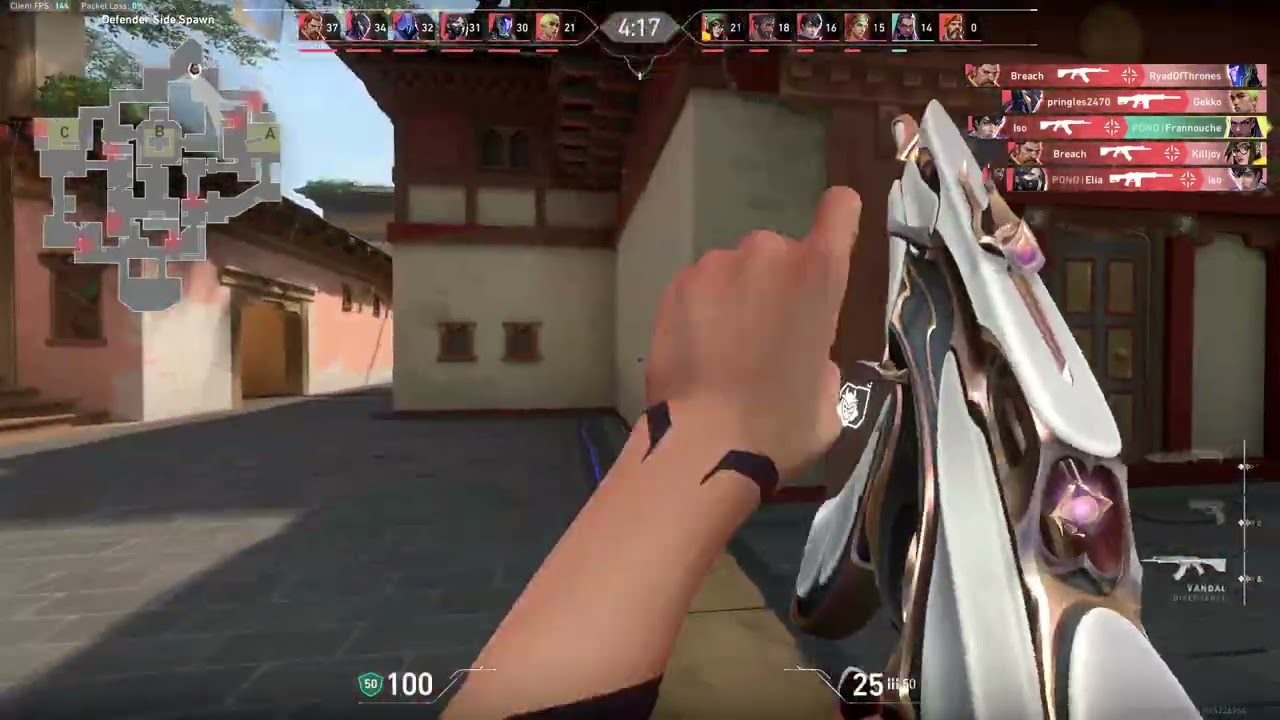 Un peu de ranked Valo avec @Sylphalia_