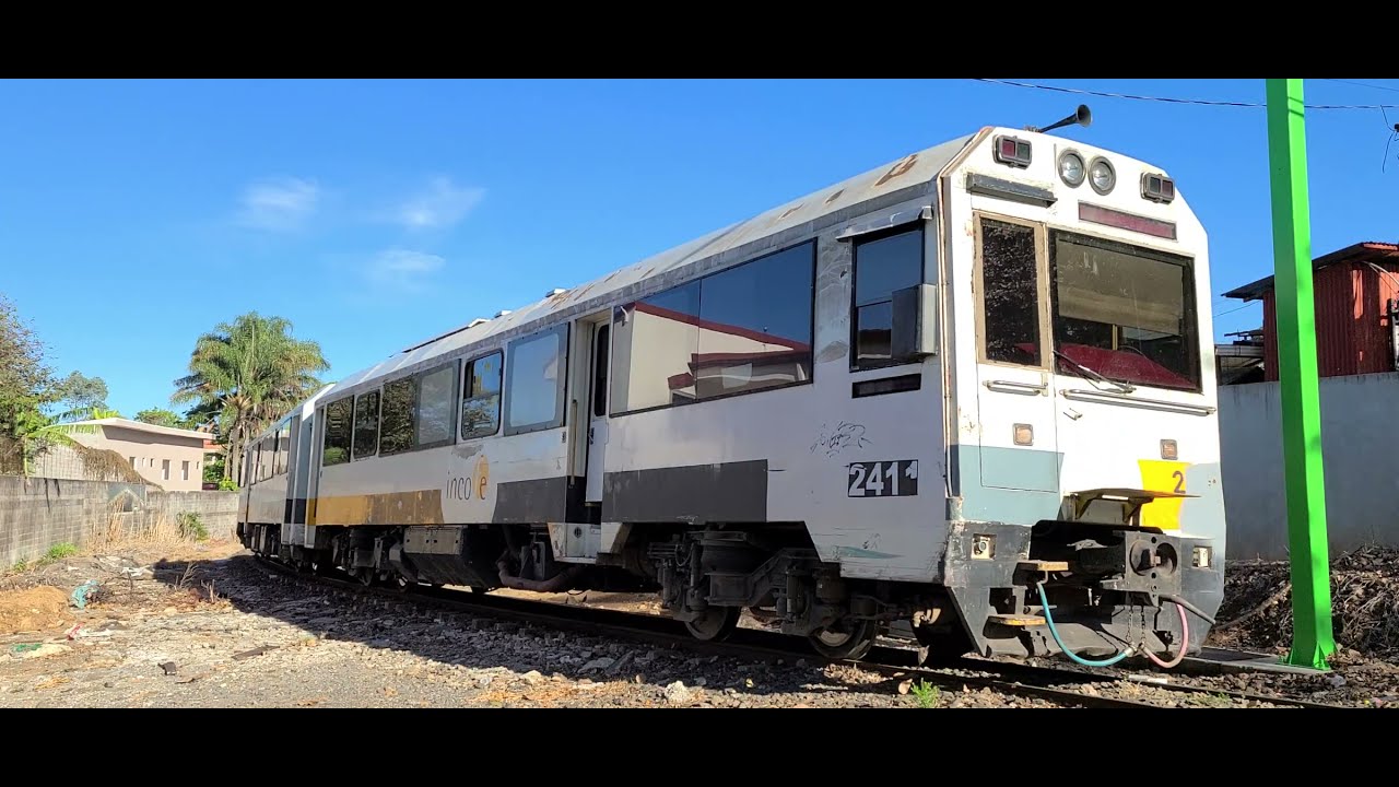 INCOFER Tren Interurbano 2400's at Calle 137