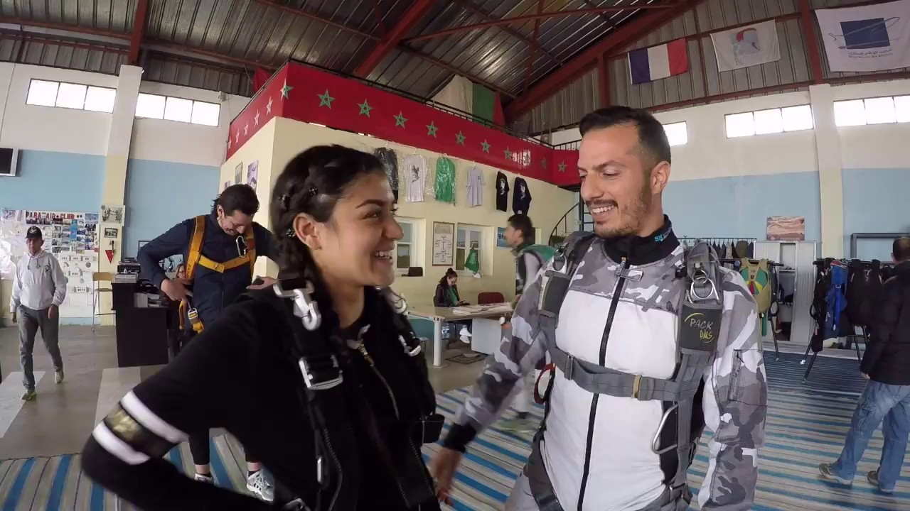 Most epic proposal ever | Skydiving | Sarabnzz | best surprise proposal