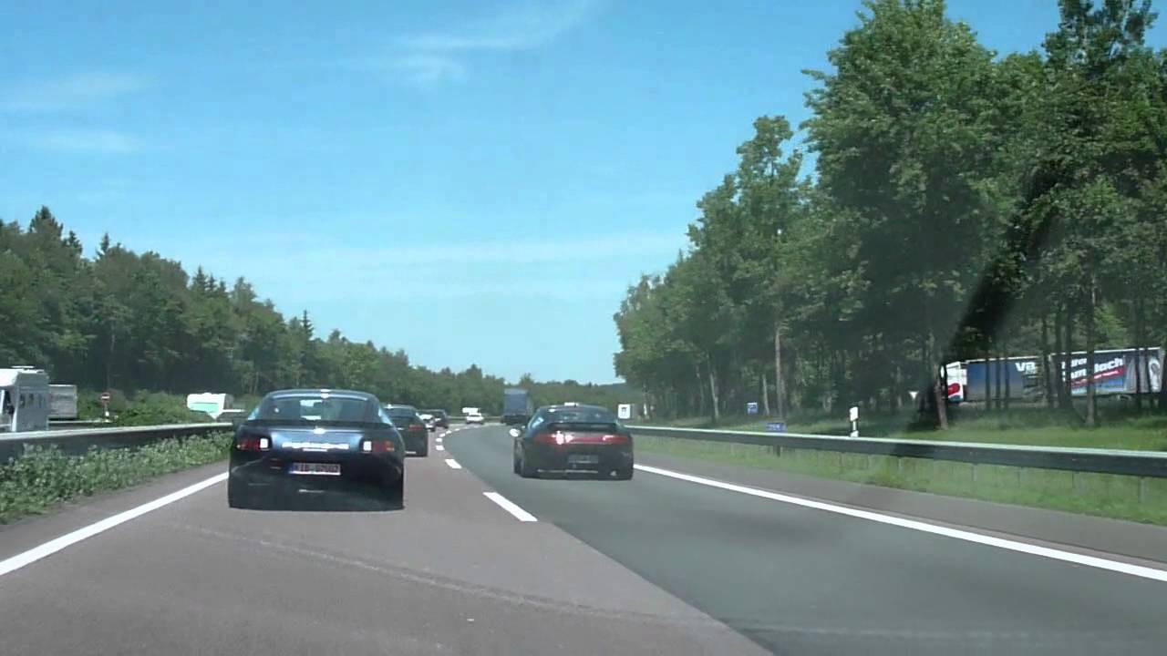 Porsche 928 GTS und Porsche 928 S Autobahn
