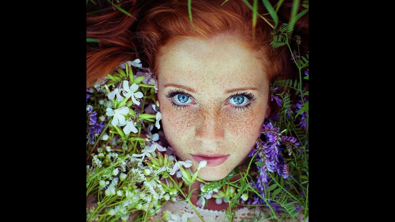 The redhead is beauty !