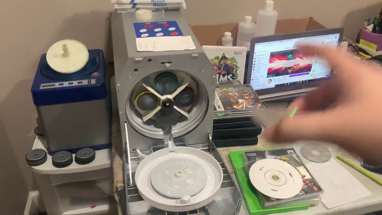 Demonstrating GameCube Disc Repair on the ECO AutoSmart