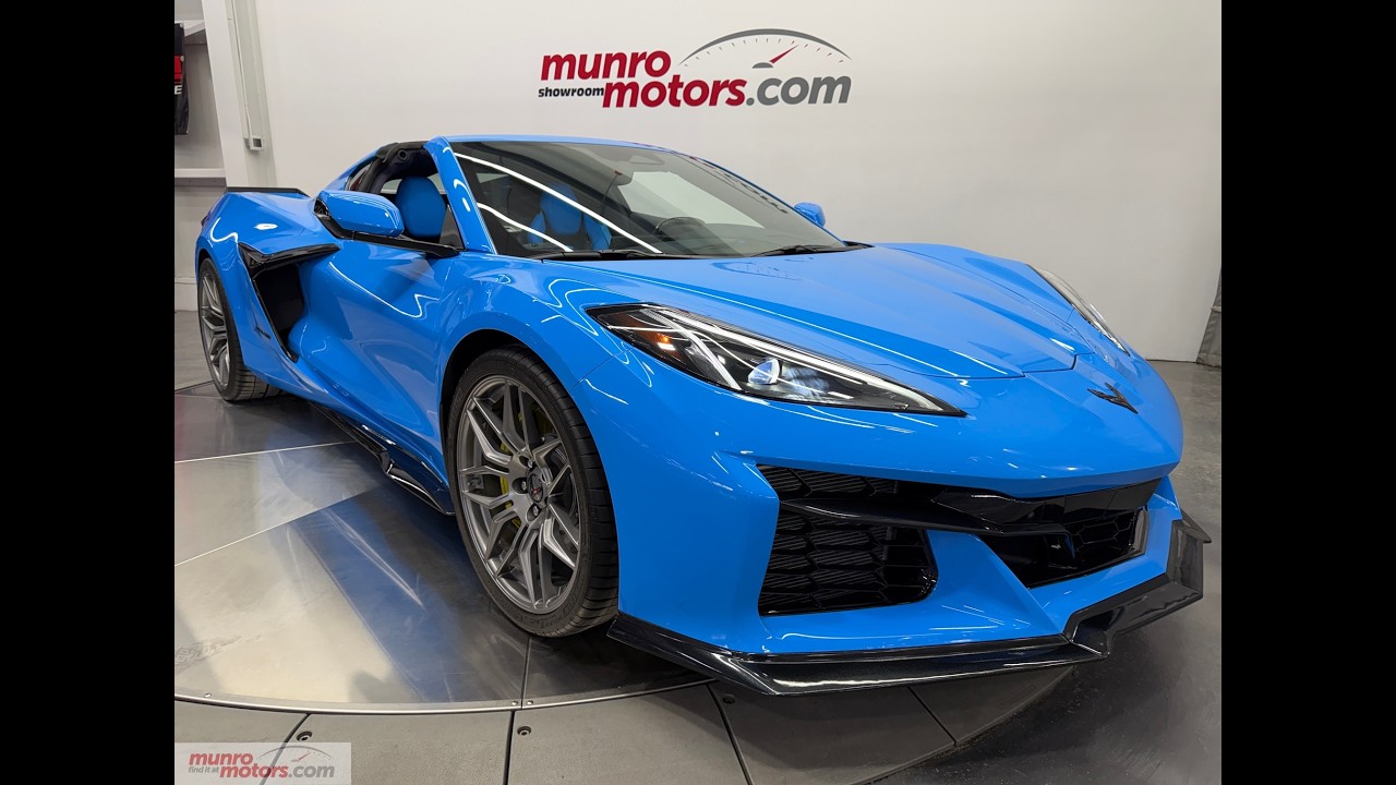 2024 Corvette Z06 3LZ Coupe 5.5L Flat Plane 670hp PPF Rapid Blue on Tension/Twilight Blue 2200kms